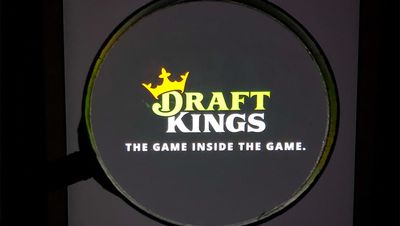 DraftKings Stock: Sports Betting Giant Tests Key Level After 53% Rally