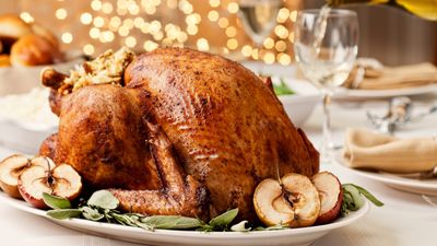 How long does turkey last in the fridge? The best ways to store cooked turkey over the holidays