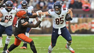 Bears unsure of TE Cole Kmet’s availability vs. Falcons after knee injury