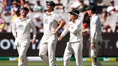 Boxing Day Test: Australia take control as Pakistan flounder