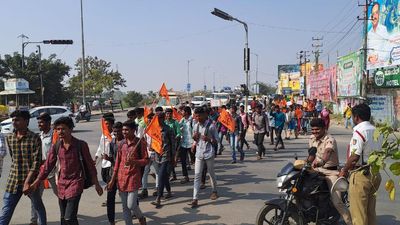 ABVP stages protest in Raichur seeking release of full scholarship to students