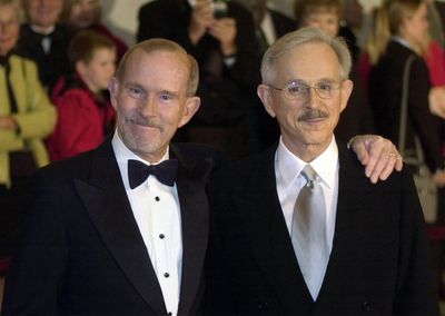 Television Icon Tom Smothers Dies at 86, Leaving Comedy Legacy