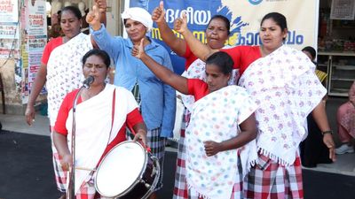 A theatre group of fish worker women