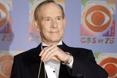 Counterculture comedy legend Tom Smothers dies after battle with cancer