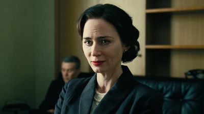 Oppenheimer’s Emily Blunt Explains Why She Wants Another Barbenheimer Moment For The Film World