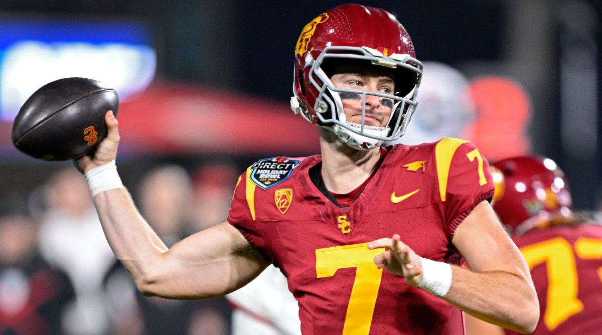 USC QB Miller Moss Makes Program History With Epic…