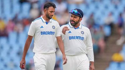 India vs South Africa, 1st Test: Rohit Sharma slammed for bizarre tactics on Day 2