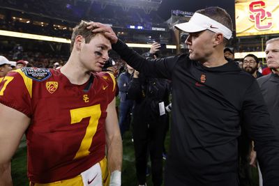 USC QB not named Caleb Williams throws 6 TD passes in Holiday Bowl win