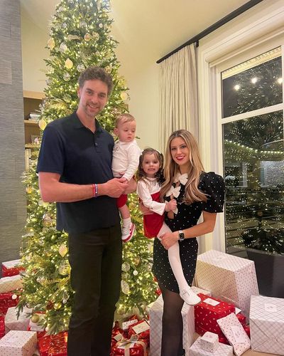 Christmas Greetings and Blessings from Pau Gasol and Family