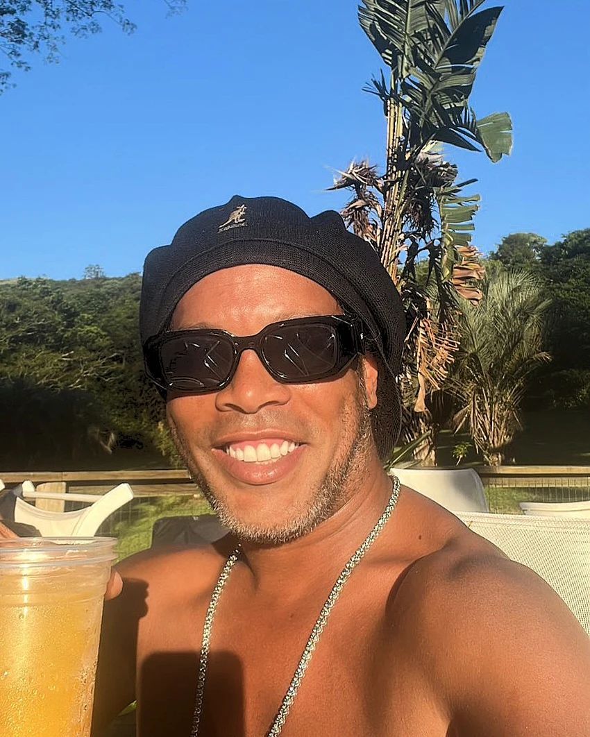 Ronaldinho Rings in 2024 with Sunsoaked Celebration