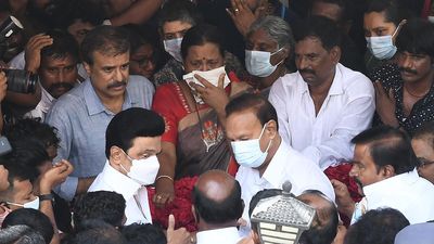 Vijayakant funeral will be done with state honours: T.N. CM Stalin