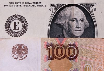 Russian Rouble Gains Strength, Supported by Tax Measures