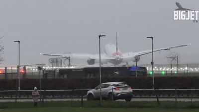 Watch: Plane makes hair-raising landing at Heathrow airport as Storm Gerrit batters UK