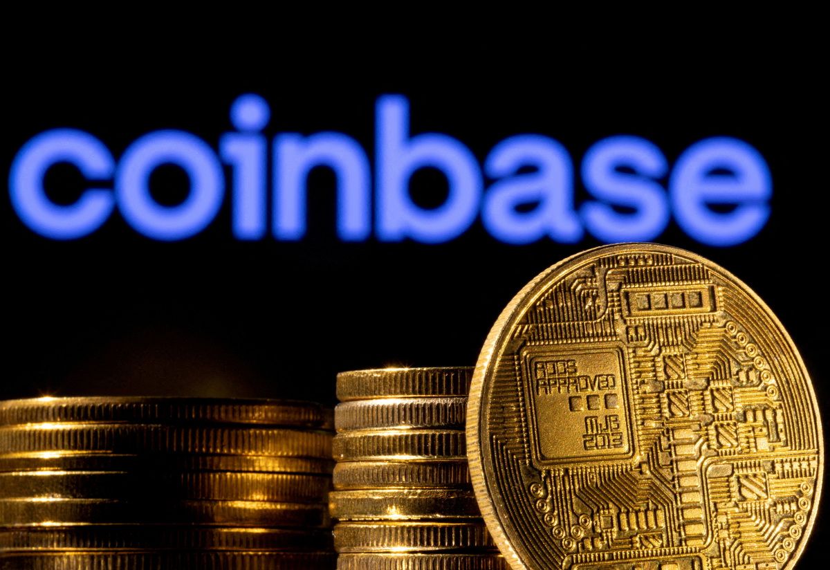 Coinbase Founders, Top Execs Lead COIN Shares Sell Off…