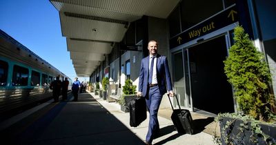 Barr to push NSW govt for extra Canberra-Sydney train services