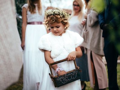 Woman sparks debate about whether her niece can wear white at her wedding