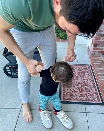 Drew Scott's Heartwarming Moment: Proud Father Watches His Little One's First Steps