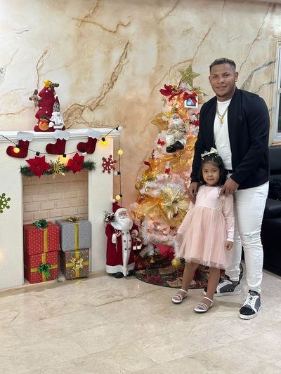 Angel Zerpa and His Princess: A Heartwarming Christmas Memory