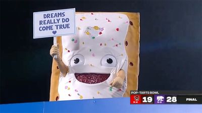 Kansas State Devours Edible Pop-Tart Mascot After Bowl Win vs. NC State