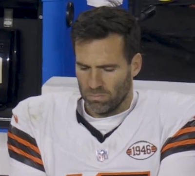Joe Flacco struggled to stay awake on the sideline of TNF as the Browns dominated the Jets