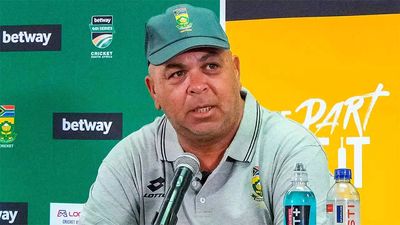 South Africa coach hails 'phenomenal' team after thrashing India