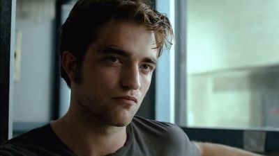 Robert Pattinson Revealed His Only Piece Of Furniture At One Point Was An Inflatable Boat, And I’m Amusingly Baffled