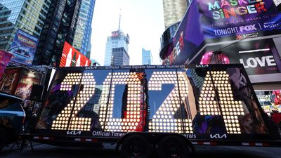 How to watch 2024 New Year's Eve ball drop live online for free and without cable
