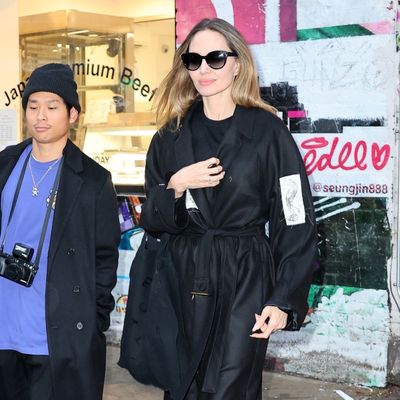 It's Confirmed: Angelina Jolie Has Mastered The Art Of Wearing All-Black