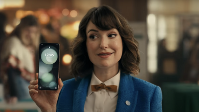 AT&T Spokesperson Milana Vayntrub Said Online Trolls Commenting On Her Body Was Tough, But She Had Support From Another Ad Actress