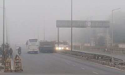 Fog blankets Delhi; flights, trains delayed due to low visibility