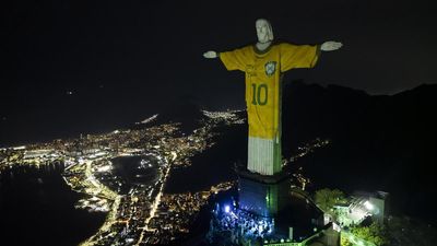 Pele’s jersey projected on to Christ the Redeemer statue to mark a year since the footballer’s death