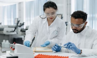 Researchers discover how new nanodrones enable targeted cancer treatment