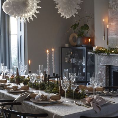 This beautiful Victorian townhouse is the epitome of timeless elegance, and is full of sparkle for Christmas