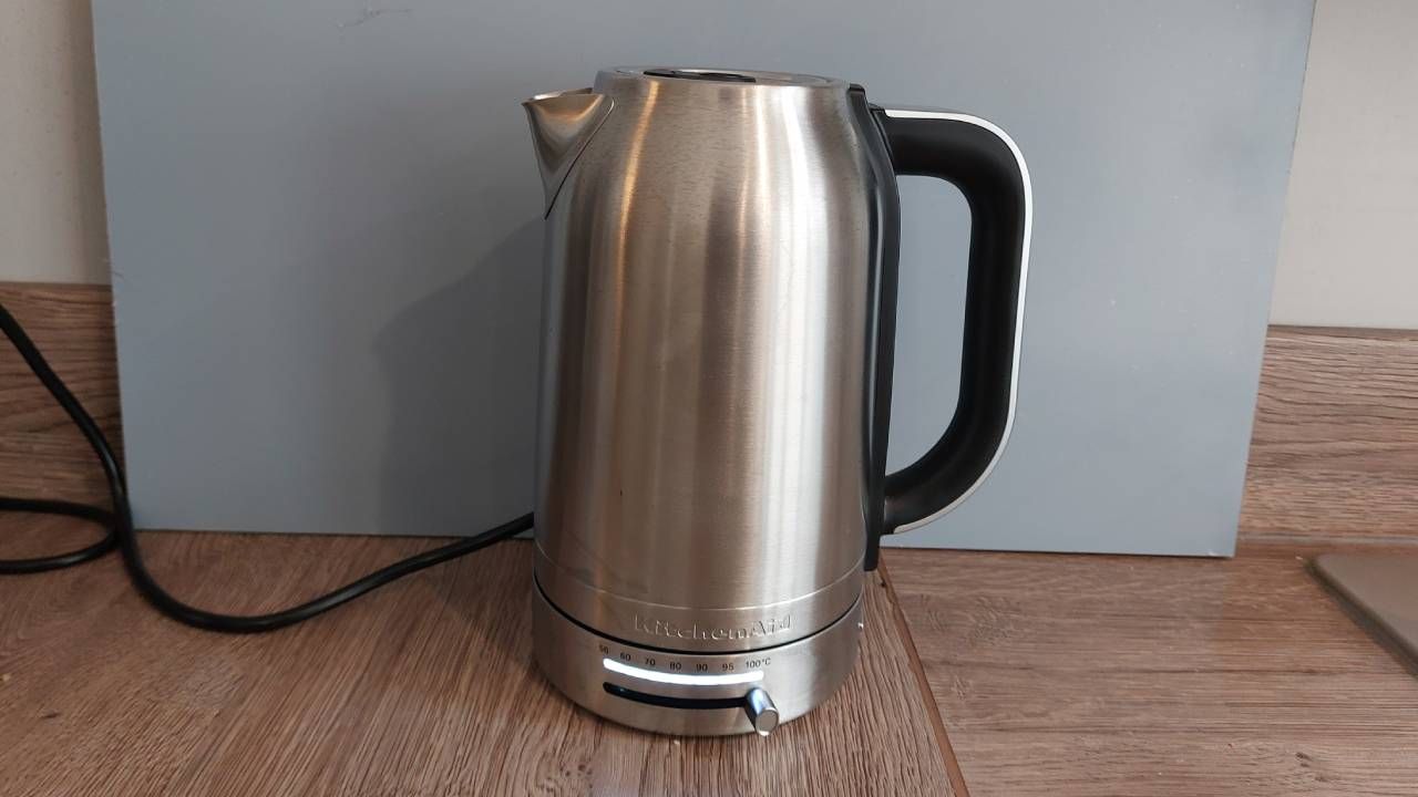 KitchenAid Variable Temperature Kettle 1.7L review a…