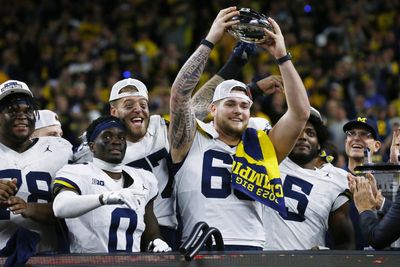 How to watch or stream the 2023-2024 college football bowl games live online free without cable