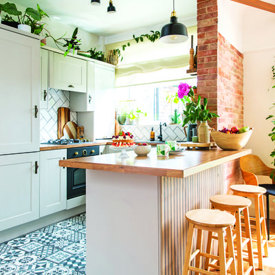 How to save on a new kitchen – 10 ways to reduce costs on a renovation or DIY project