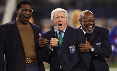 Jimmy Johnson Delivers Absolutely Electric Speech at Cowboys Ring of Honor Induction