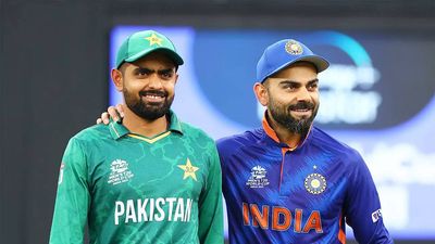 Watch: Nasser Hussain picks Virat Kohli and Babar Azam to have a great 2024