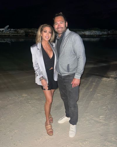 Johnny Damon Celebrates 19 Years of Love and Happiness