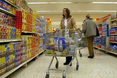 New Year opening hours at major supermarkets including Aldi and Tesco