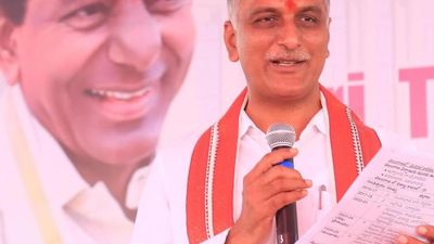 Govt. delaying implementation of 6 guarantees, says Harish Rao