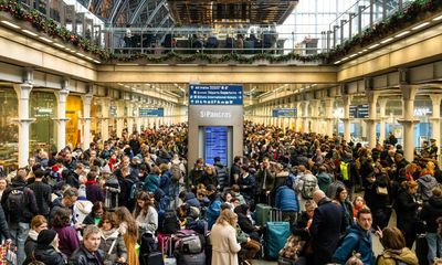 ‘Absolute mayhem’: Eurostar passengers tell of stress and tears