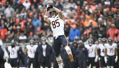 Bears TE Cole Kmet active vs. Falcons