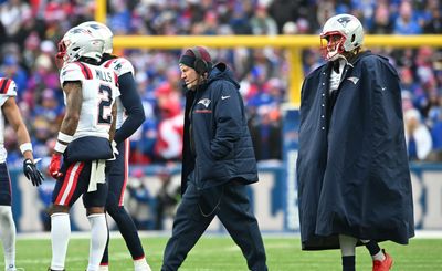 Twitter reacts to Patriots’ 27-21 loss to Bills on Sunday