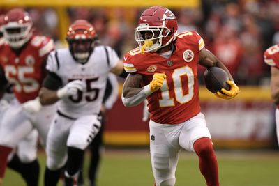 Chiefs clinch eighth straight AFC West title with comeback win