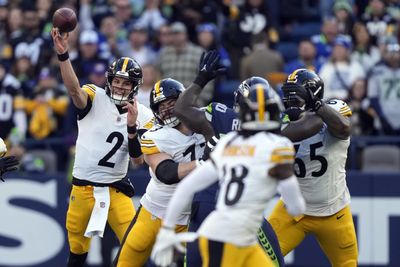 Pittsburgh Steelers Run Over Seattle Seahawks, Keep Playoff Hopes Alive