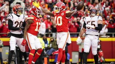 NFL Fans Praise Chiefs for Clinching Eighth Consecutive AFC West Title