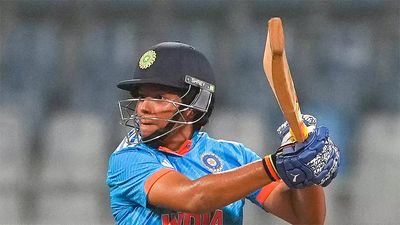 Backed for a top-order job, Richa Ghosh produces a special fighting knock