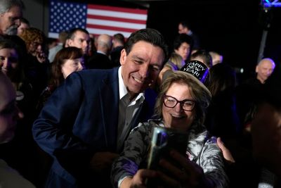 On New Year's Eve, DeSantis urges crowd to defy odds and help him 'win the Iowa caucuses'