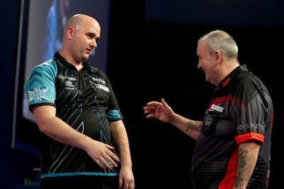 On this day in 2018: Rob Cross denies Phil Taylor a 17th world darts title